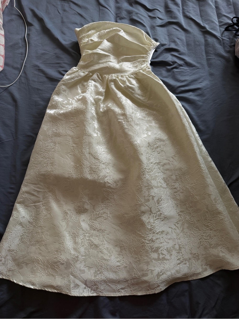 Babyboo Strapless off white Floral Jacquard Midi Dress